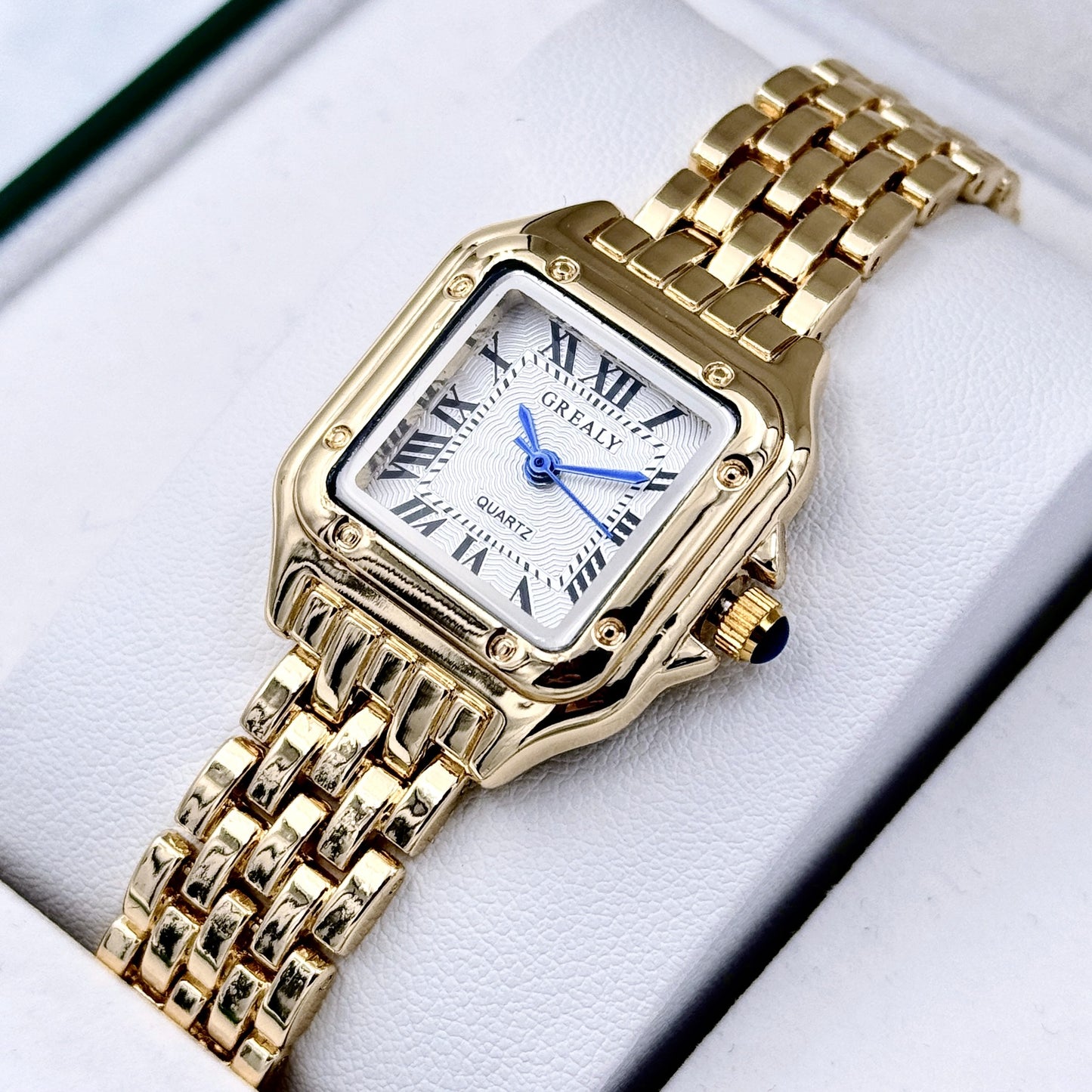 square watch for women, retro classic ladies' wristwatch, fashionable quartz watch
