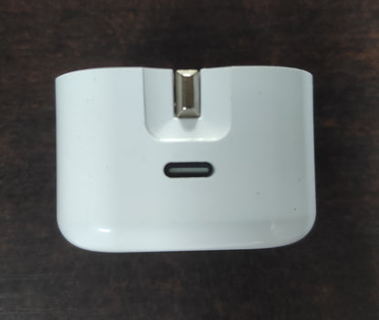 E⚡HUB Type-C to Type-C PD 35W Fast Charger & Data Cable – Ultra-Compact Power Adapter